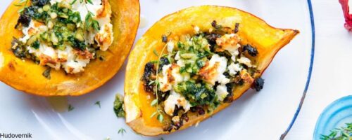 Kürbis gefüllt mit Feta & Thymian